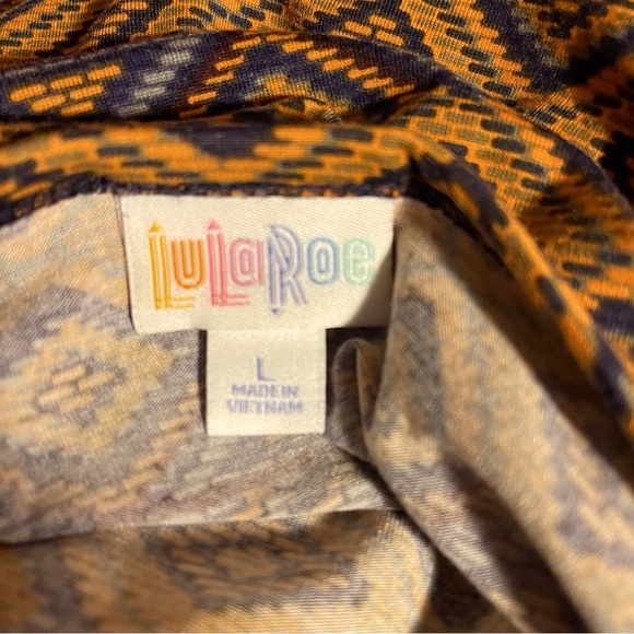 LuLaRoe Carly Dress size Large Aztec southwest design high low cut EUC - Picture 5 of 5
